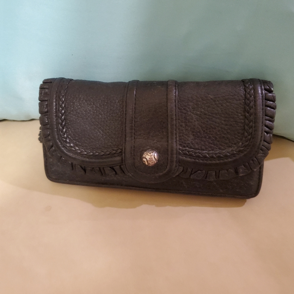 Brighton wallet